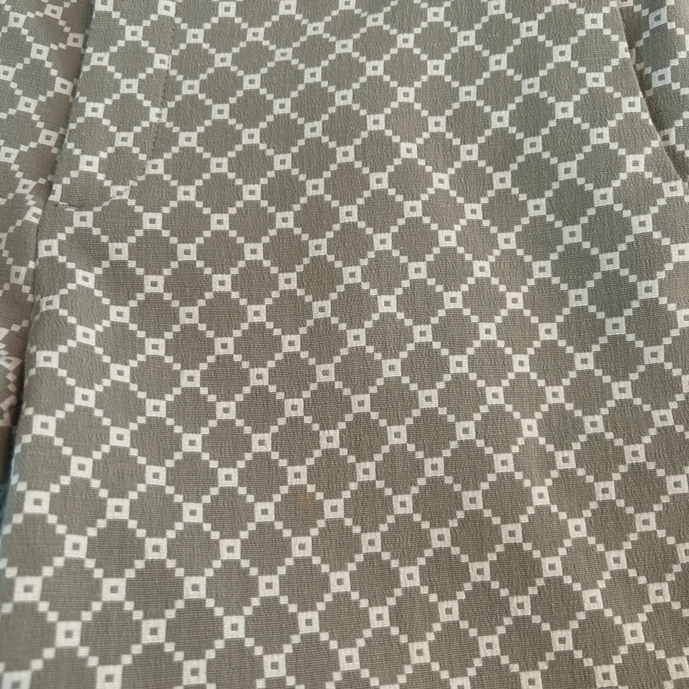 Banana Republic Hampton Pant Women 4P Gray White Geometric Print Crop Dress Pant - Picture 4 of 13